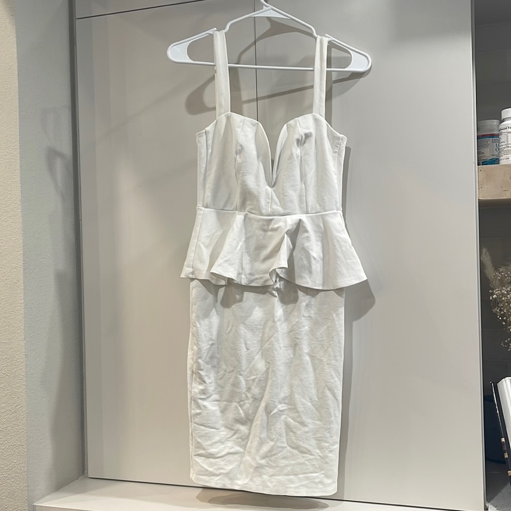 White peplum dress